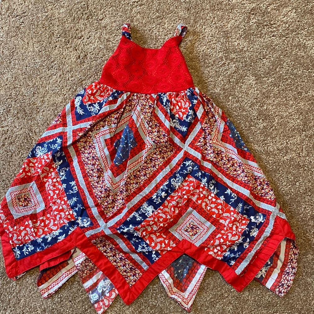 Blueberi Boulevard little girls handkerchief dress size 4